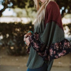 Three Bird Nest Floral Thermal Bell Sleeve